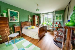 house 8 Rooms for sale on BAYEUX (14400)