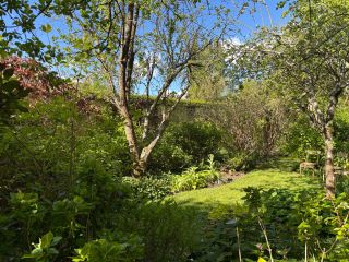 house 8 Rooms for sale on BAYEUX (14400)