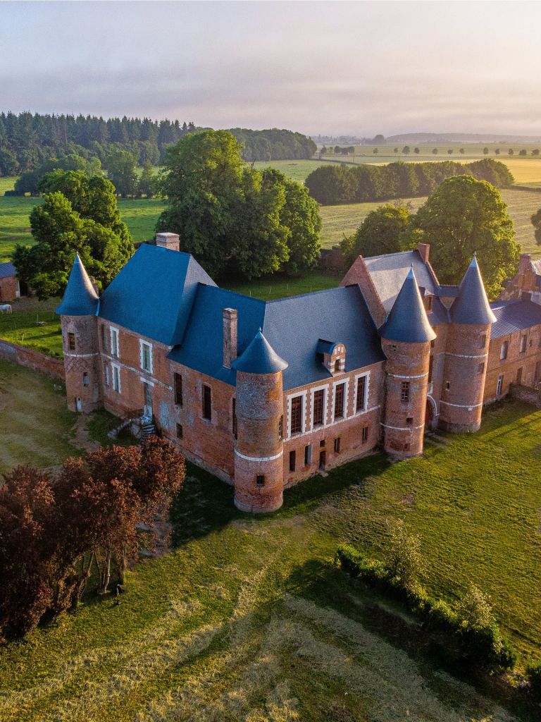 castle 15 Rooms for sale on BEAUCAMPS LE JEUNE (80430)