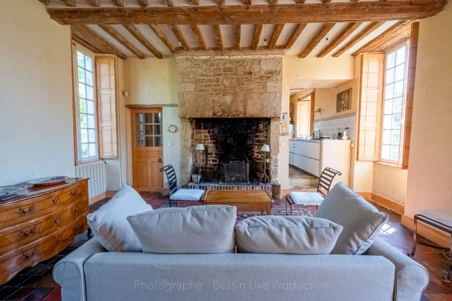 house 8 Rooms for sale on VIERVILLE SUR MER (14710)