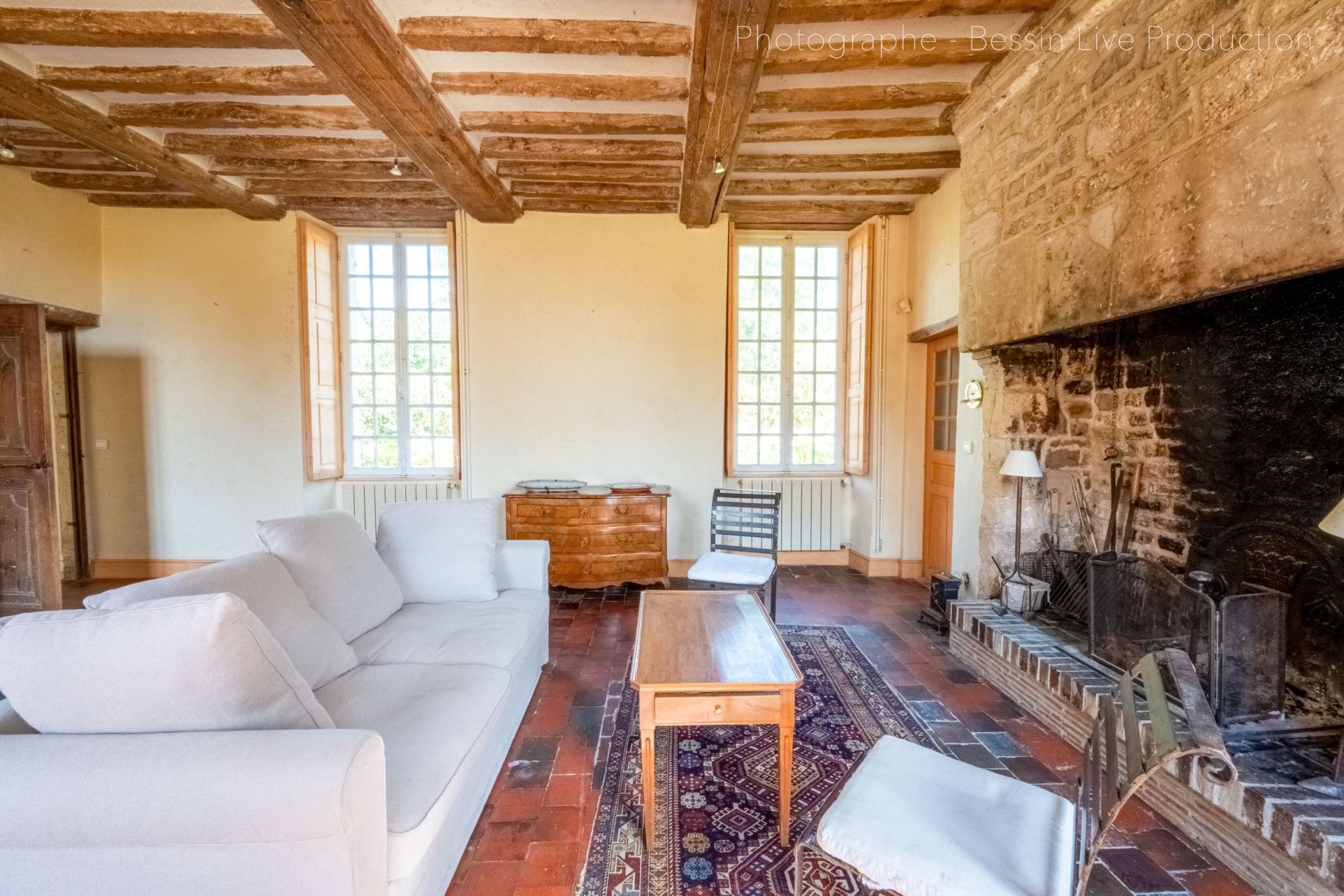 house 8 Rooms for sale on VIERVILLE SUR MER (14710)