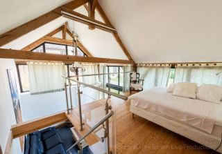house 8 Rooms for sale on VIERVILLE SUR MER (14710)