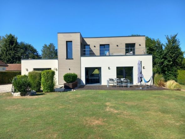 Vente Maison Elbeuf-sur-Andelle 6&nbsp;Pièces 168&nbsp;m²