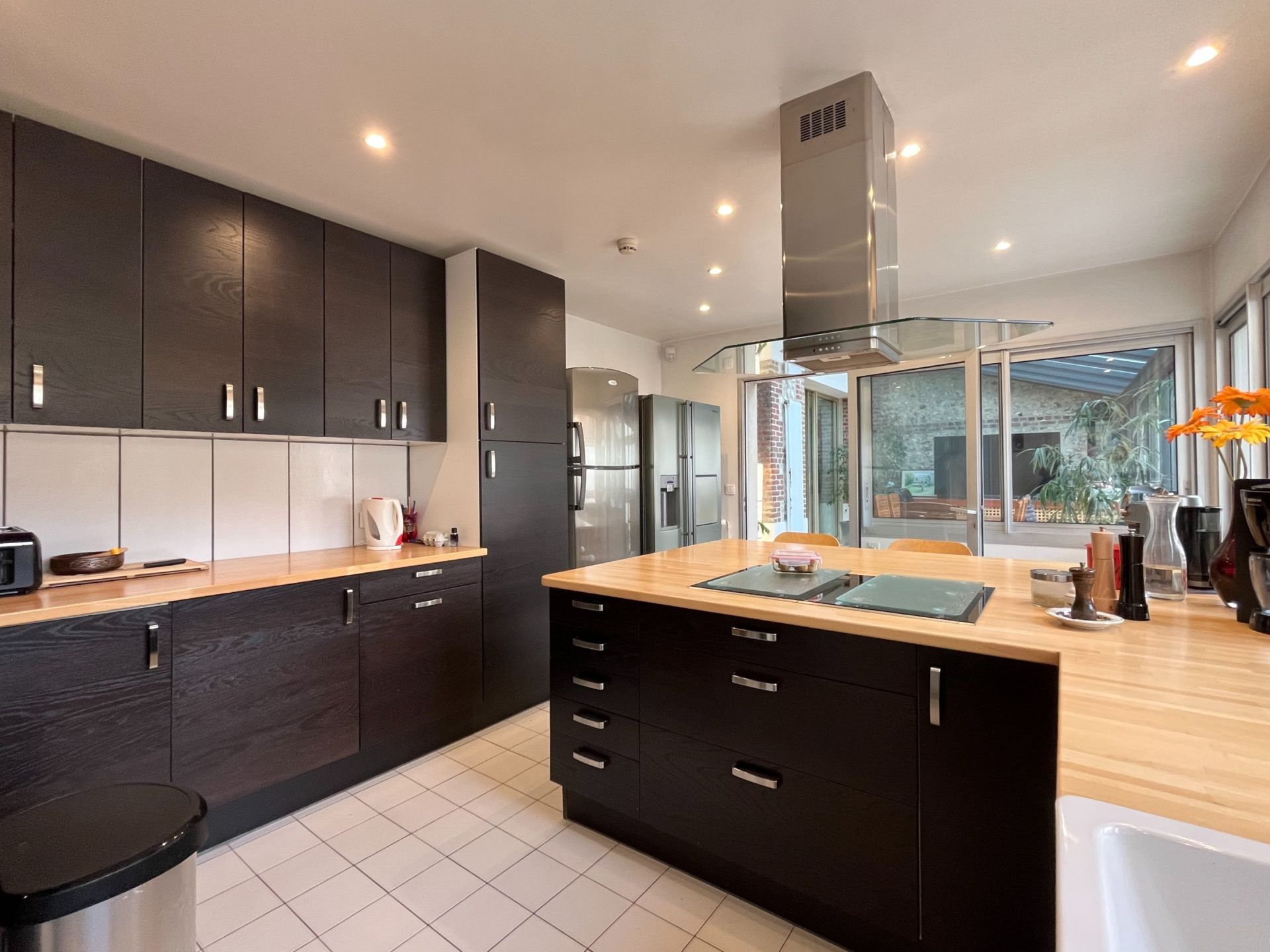 house 11 Rooms for sale on FECAMP (76400)