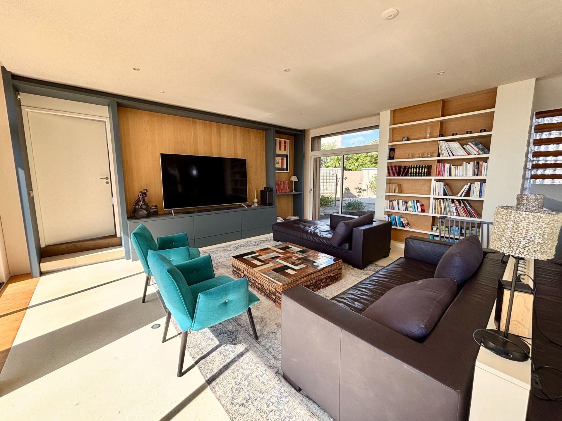 house 10 Rooms for sale on GRANVILLE (50400)