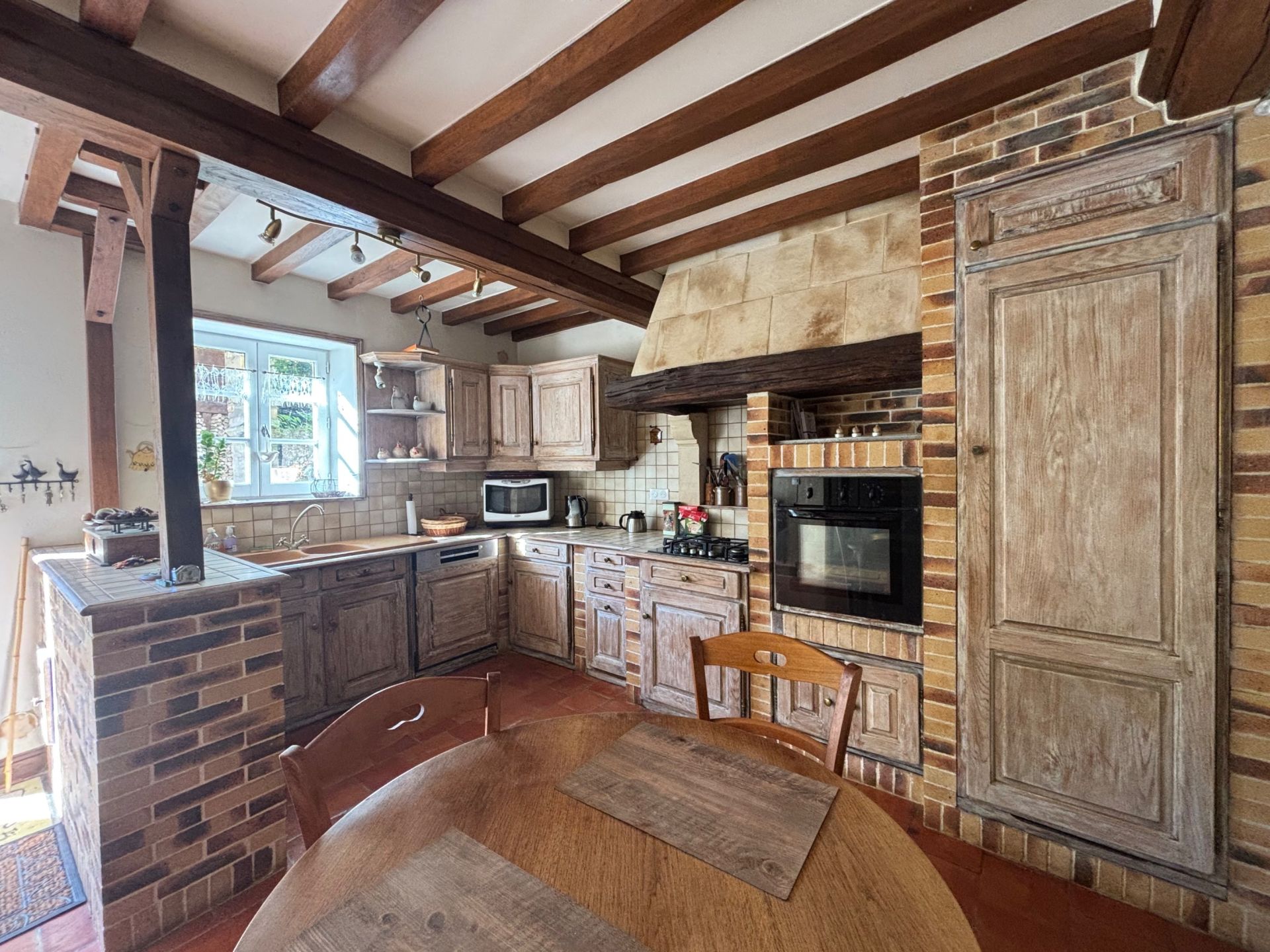 house 8 Rooms for sale on PONTS SUR SEULLES (14480)