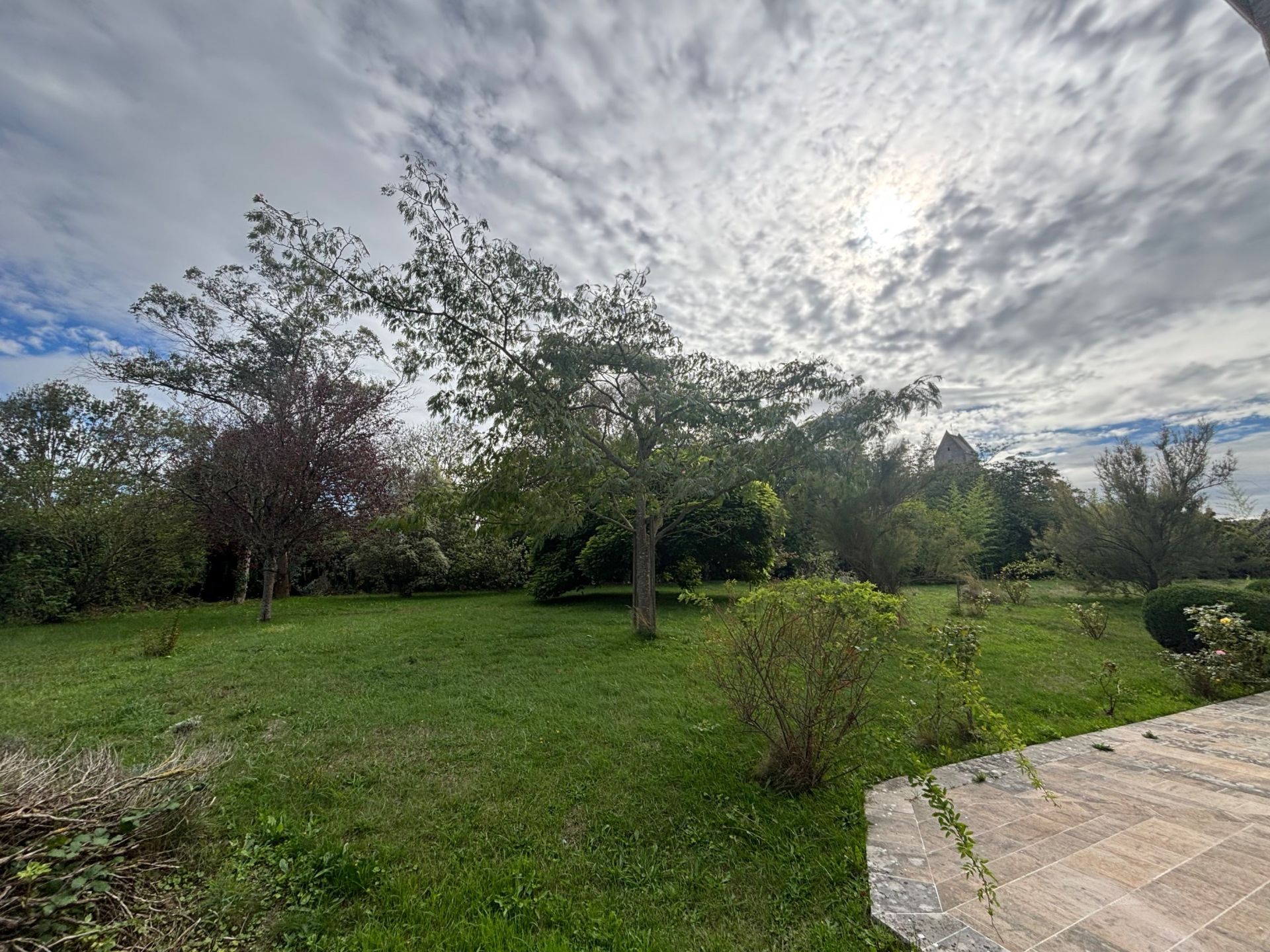 house 9 Rooms for sale on STE MARIE DU MONT (50480)