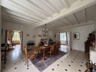 house 9 Rooms for sale on STE MARIE DU MONT (50480)