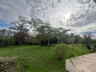 house 9 Rooms for sale on STE MARIE DU MONT (50480)