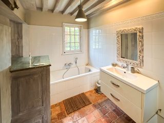 maison normande 6 Pièces en location saisonnière sur TOURGEVILLE (14800)